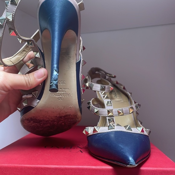 Valentino stud pumps - Picture 3 of 3